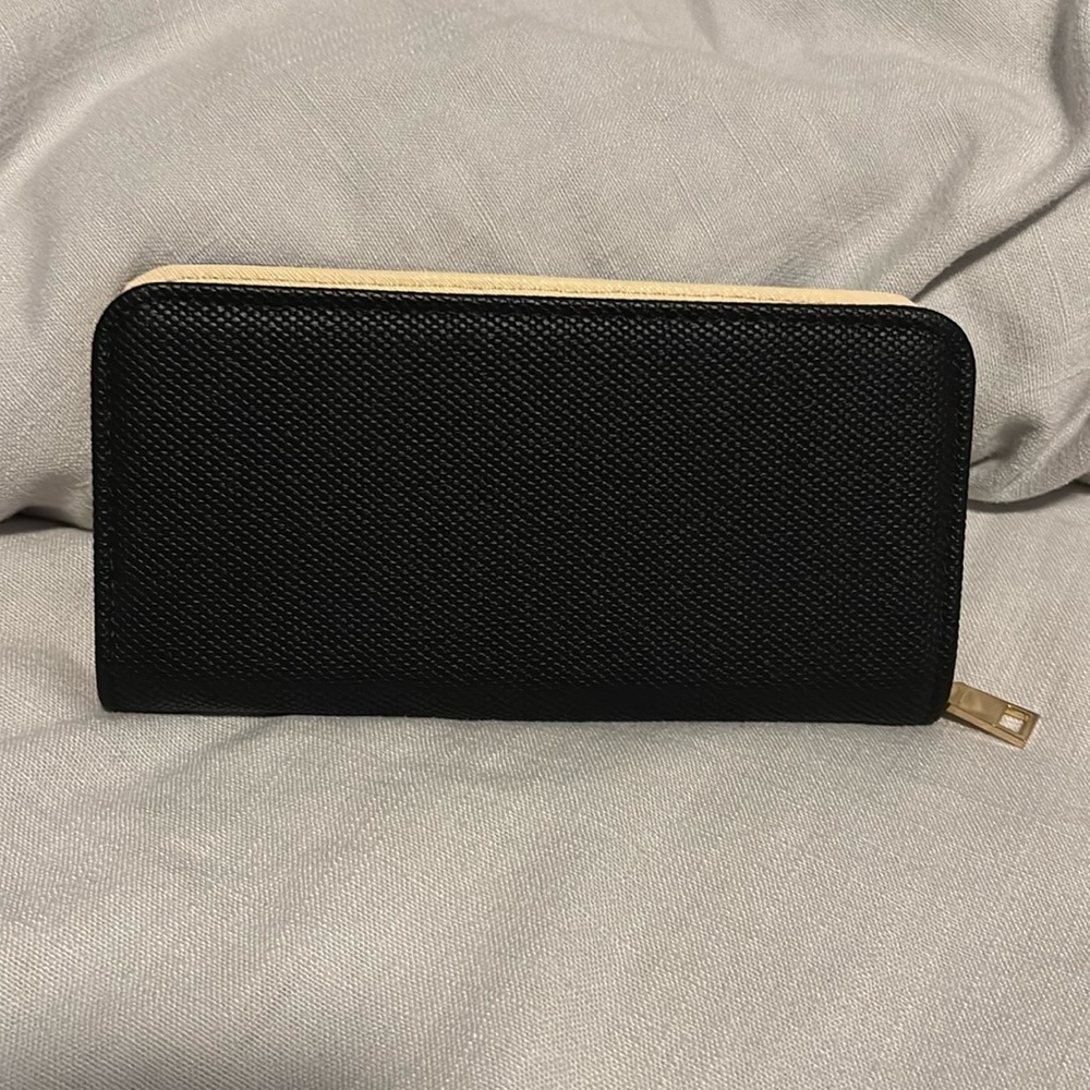 Black Textured Wallet with Gold Hardware - Picture 3 of 6